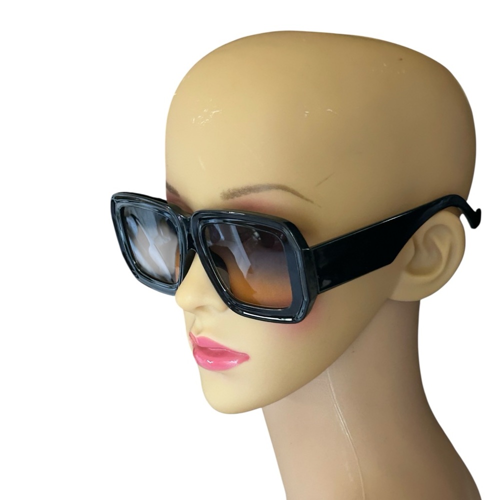 Classy Black Oversized Ombre Sunglasses shaded Dark to Light Lenses NWOT - Picture 13 of 15
